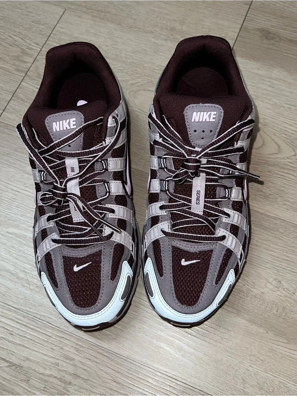 NEW NIKE P-6000 Burgundy Crush Pink Foam WMNS HV2522 600